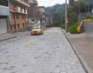 Nuevo adoquinado se implementó en la avenida De los Conquistadores que conecta a Quito con Cumbayá.