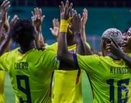La selección de Ecuador, celebrando el único gol.
