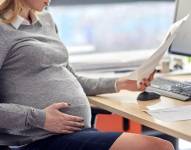 La Corte Constitucional protege a mujeres embarazadas con contratos de libre remoción