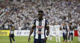 Eryc Castillo, delantero ecuatoriano del Alianza Lima.