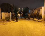 Según información policial, un grupo de sicarios llegó a la casa pasadas las 23:00 del viernes 10 de enero.