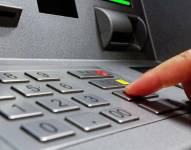 Quito: encapuchados utilizaron explosivos para robar un cajero automático