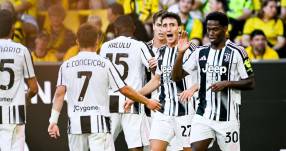 Jugadores de la Juventus celebrando el triunfo.