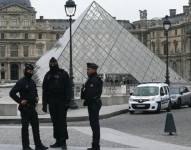 El robo en el Louvre ha conmocionado a los museos de todo el mundo, obligándolos a revisar sus medidas de seguridad.