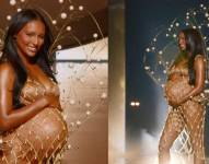 Jasmine Tookes desfilando junto a su barriga de embarazo en la pasarela.