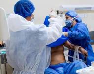 El número de fallecidos por el virus ha empezado a disminuir en Guayaquil según las autoridades epidemiologicas. EFE