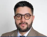 Juez anticorrupción Carlos Serrano abandona su cargo tras amenazas y falta de protección