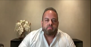 Xavier Jordán en un video publicado en su sitio web.