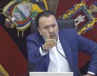 Momento en que interviene el alcalde de Quito, Pabel Muñoz, en la sesión del Concejo Metropolitano.