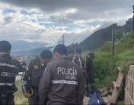 La Policía recogió el cadáver de un hombre con grillete electrónico en Quito.