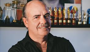 Fernando Gaitán visita la Feria del Libro en Quito