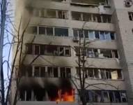 Dos edificios de 12 y nueve pisos se vieron afectados.