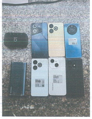 Los seis celulares hallados en poder de los reos fueron entregados en cadena de custodia.