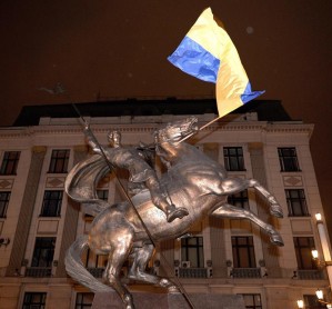 Gobierno de Ucrania y la oposición declaran una tregua