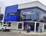 CNEL gasta USD 500 millones al año en beneficios sindicales para 6 000 empleados