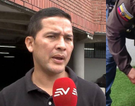 Luis Muentes (i) explicó el dinero que se encontró en el camerino de árbitros, previo al Deportivo Quevedo vs. Leones Negros.