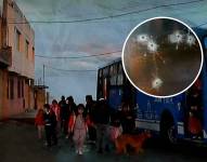 Quito: un hombre disparó 10 veces contra un bus porque el chofer le impidió entrar