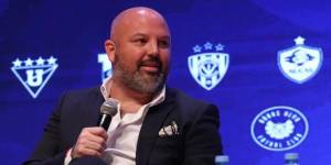 Presidente de Liga Pro, Miguel Ángel Loor, en rueda de prensa