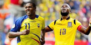 El exdelanatro de la selección de Ecuador, Agustín Delgado, y Enner Valencia, máximo goleador histórico de Ecuador