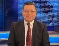 Guido Escobar en el set de Ecuavisa en Quito.