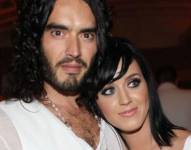 Russell Edward Brand​ ​​ es un humorista y actor británico. Alcanzó la fama en el Reino Unido por conducir el programa derivado del reality show Big Brother, llamado Big Brother's Big Mouth.