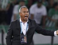 Hernán Torres en un partido como director técnico de Emelec