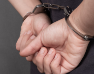 Imagen referencial de una persona detenida.