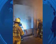 Nuevo incendio en una bodega de la Bahía, centro de Guayaquil