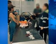 La mujer, de 31 años, fue trasladada a una unidad judicial.