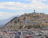 Fotografía de EL Panecillo en Quito.