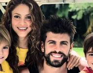 Imagen de archivo de Shakira, Piqué, Sasha y Milan.