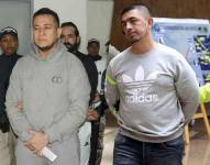 Del lado izquierdo se encuentra alias El Gato Farfán y a la derecha alias Gerald, ambos narcotraficantes ecuatorianos fueron extraditados a Estados Unidos.