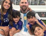 Lionel Messi junto a su familia en una imagen de archivo.