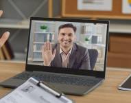 Imagen referencial de entrevista de trabajo telemática.