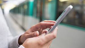 Ecuador sella negociación por USD 330 millones anuales con telefónicas por 4G