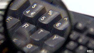 Los riesgos de ser vigilados por descargar material de BitTorrent