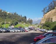 Quito: auto fue desmantelado en parqueadero para vehículos con Pico y Placa