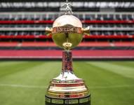 Trofeo de la Copa Libertadores sub 20.