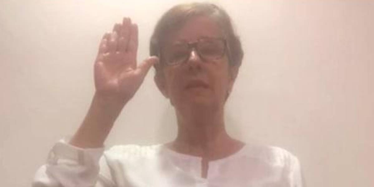 Asamblea posesiona a Gina Aguilar como vocal suplente del CPCCS