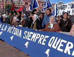 Las abuelas de mayo parte 1