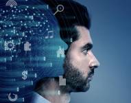 Hombre con inteligencia artificial