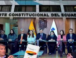 Políticamente Correcto: ¿De qué lado remó la Corte Constitucional?