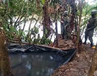 Las Fuerzas Armadas detectaron un extenso centro de entrenamiento guerrillero en suelo ecuatoriano. Foto: FF.AA./Referencial