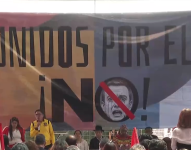 Los simpatizantes del NO se reunieron hoy en Quito.