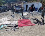Fuerzas Armadas hallaron un campamento de minería ilegal en el cantón Camilo Ponce Enríquez, en la provincia del Azuay.