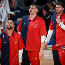 Steph Curry, Nikola Jokic y Luka Doncic en el All Star de 2024.