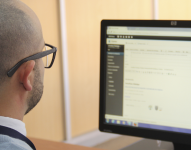 Foto referencial de trámites.