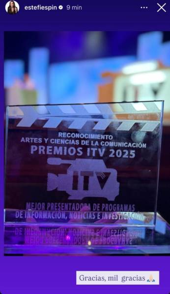 El agradecimiento de Estefanía Espín por ganar el premio de Mejor Presentadora de Programas de Información, Noticias e Investigación de los Premios ITV 2025.