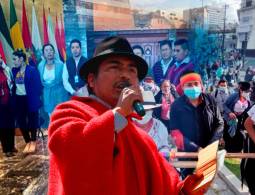 Políticamente Correcto: Leonidas Iza, ¿el sepulturero de Pachakutik?