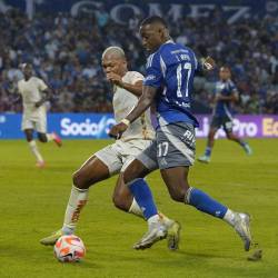 Jaime Ayoví en la victoria de Emelec ante Orense. (Emelec)
